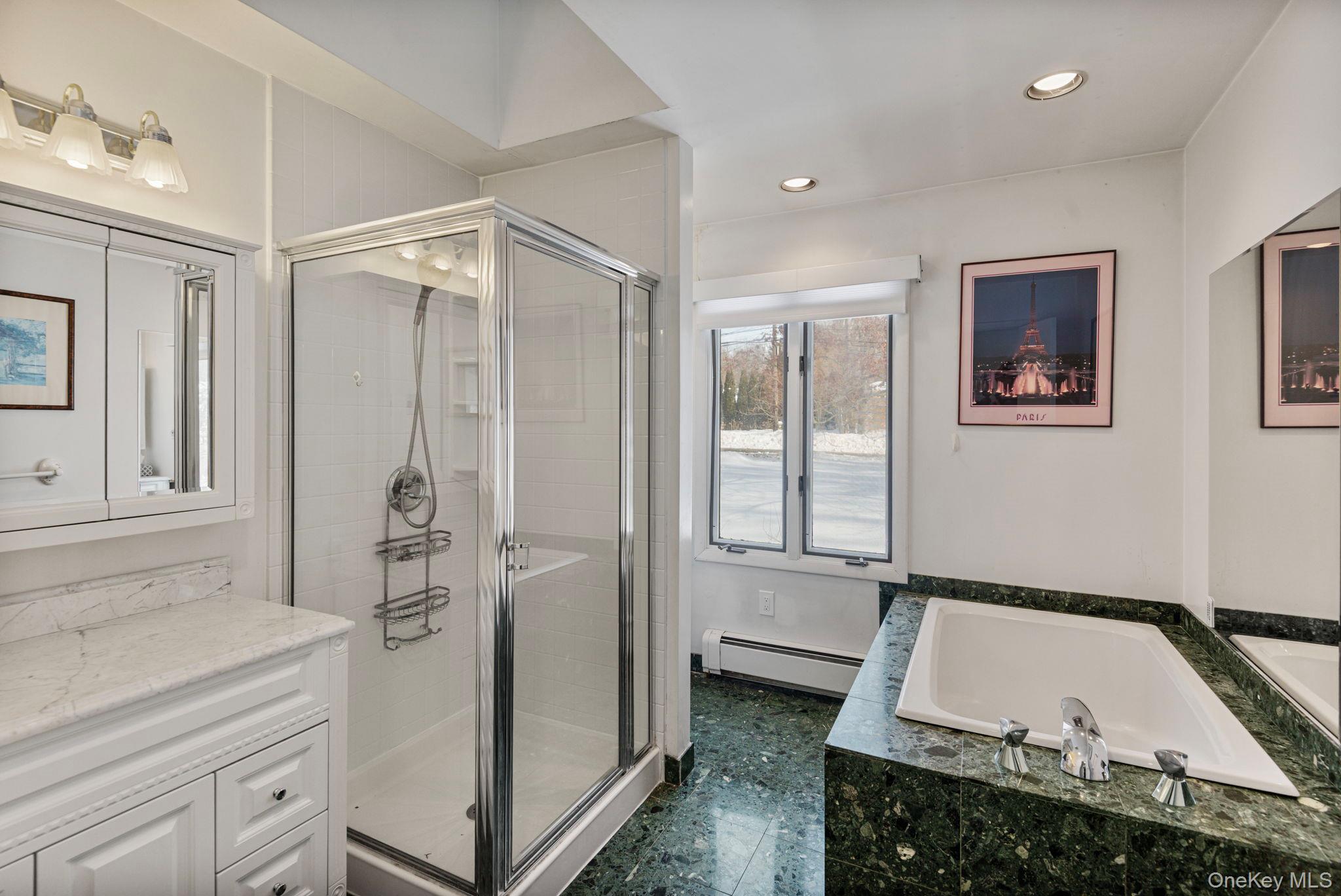 22 Glenview Avenue, Northport, NY 11768