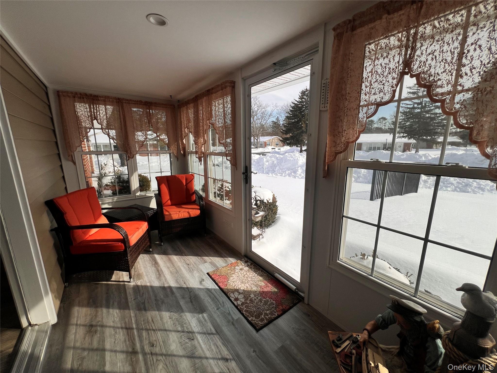 44B Trent Court # B, Ridge, NY 11961