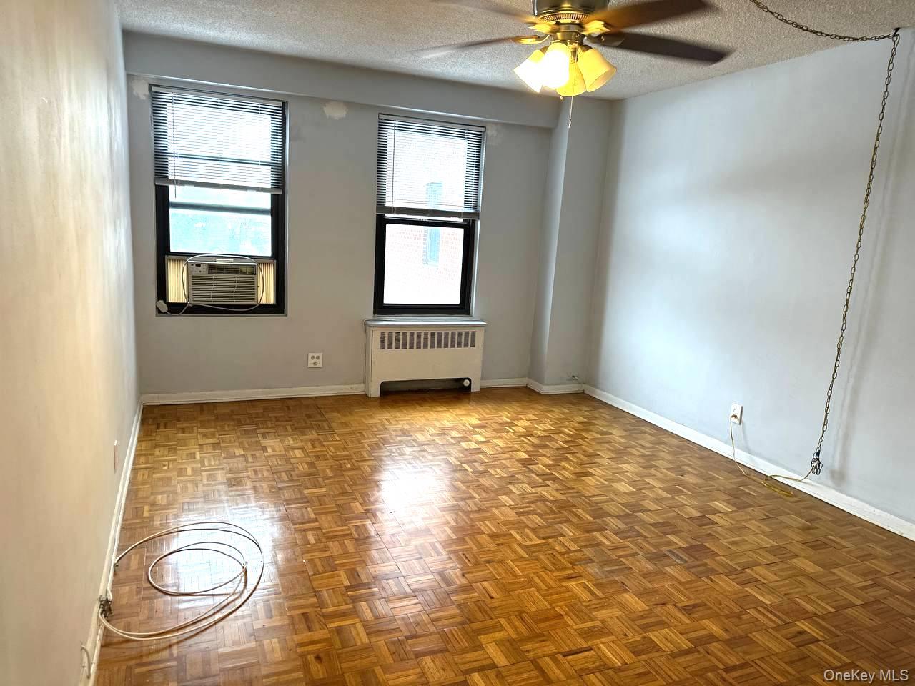 181 Pearsall Drive # 4D, Mount Vernon, NY 10552