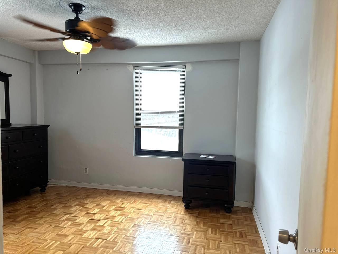 181 Pearsall Drive # 4D, Mount Vernon, NY 10552