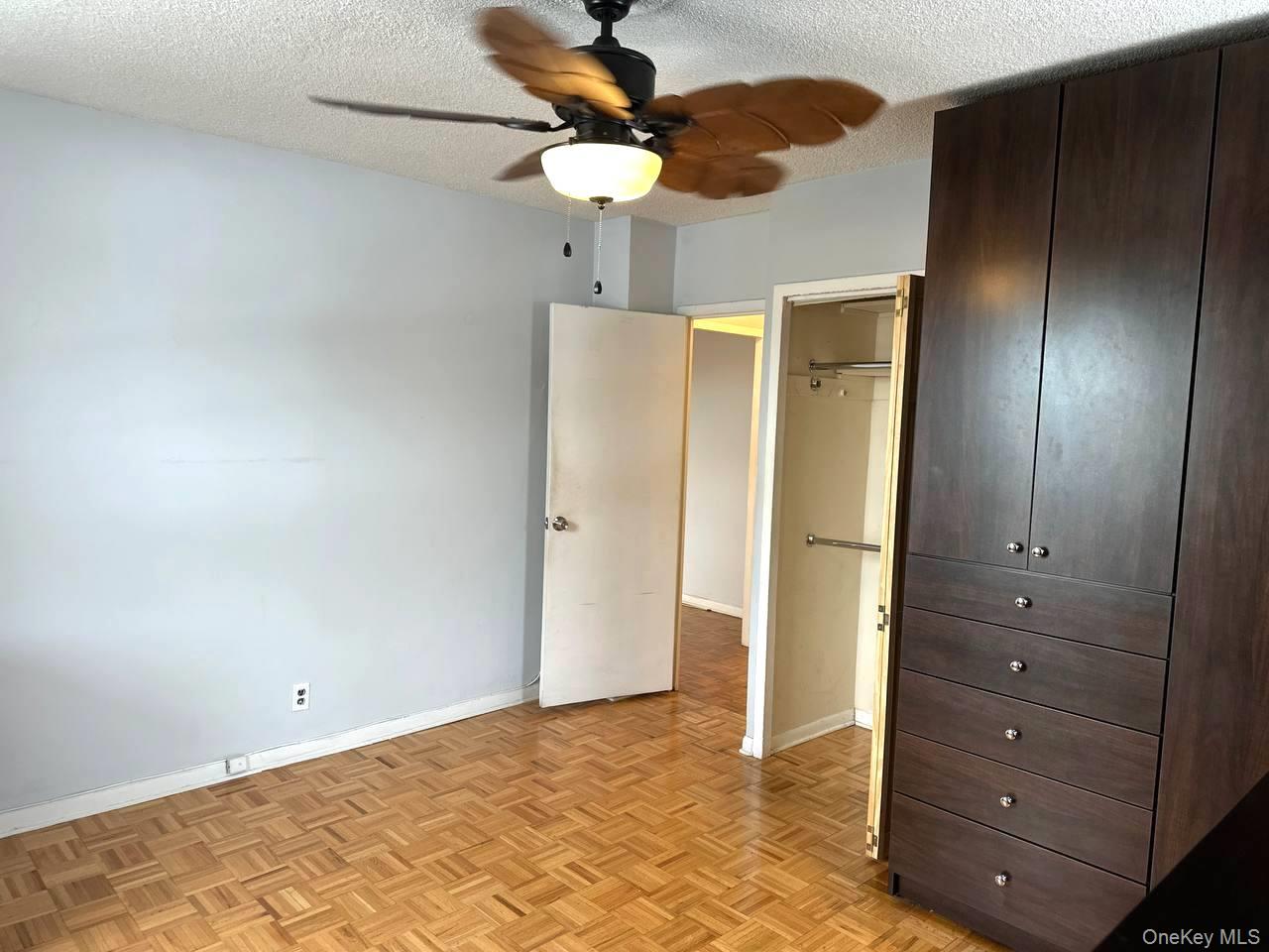 181 Pearsall Drive # 4D, Mount Vernon, NY 10552