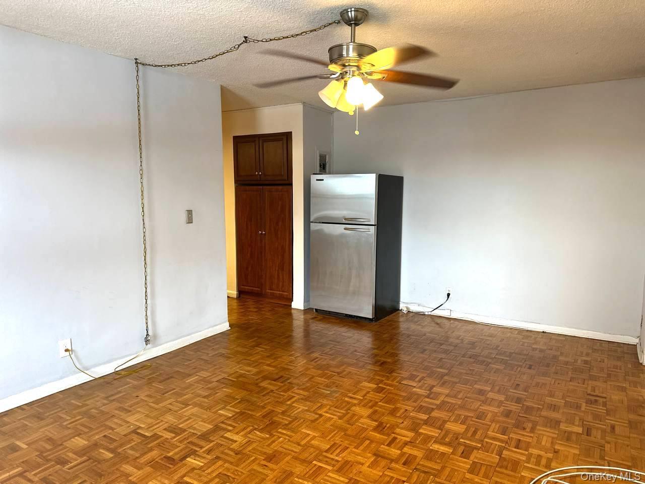 181 Pearsall Drive # 4D, Mount Vernon, NY 10552