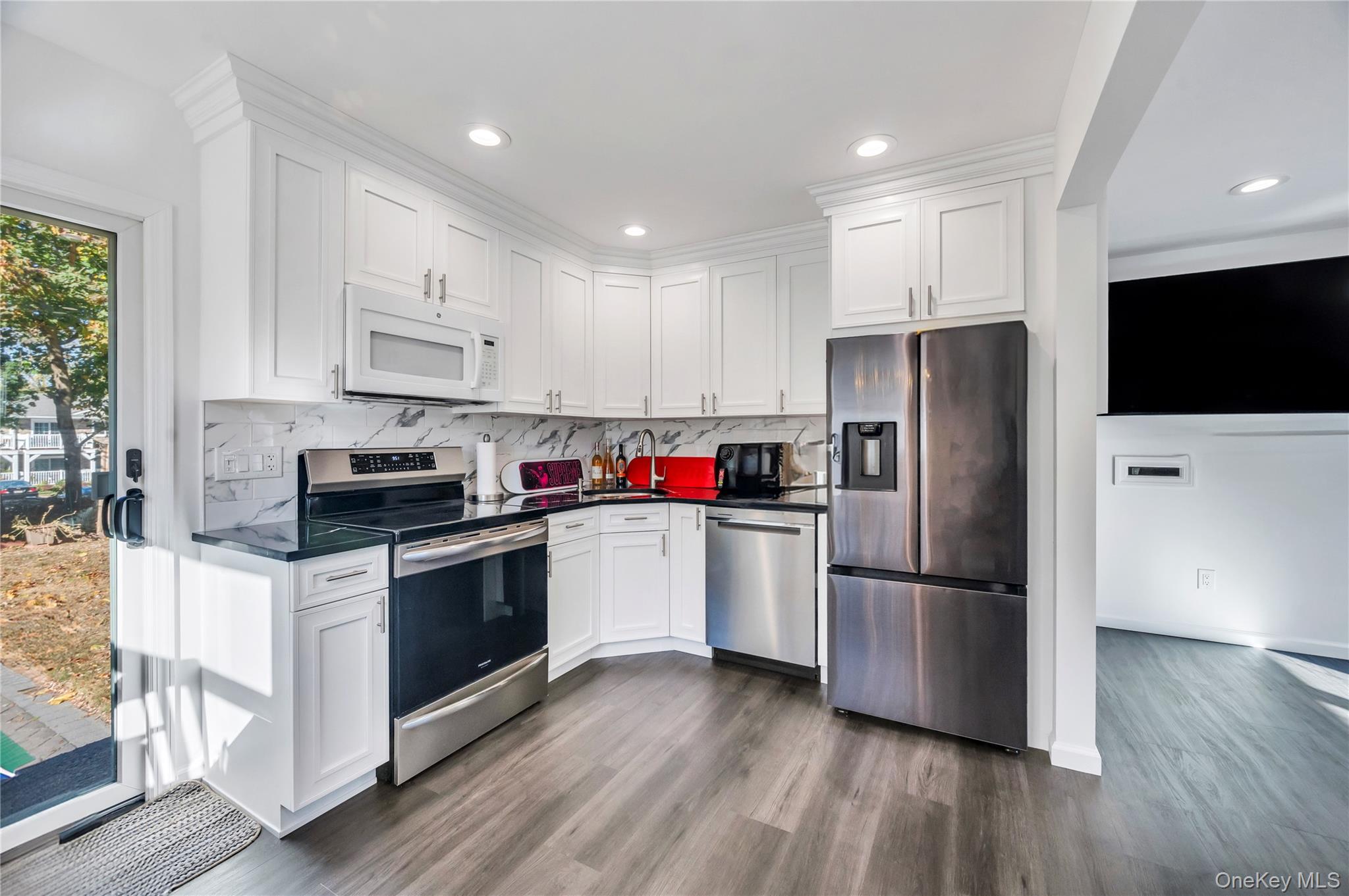 15 Lehigh Avenue, Centereach, NY 11720