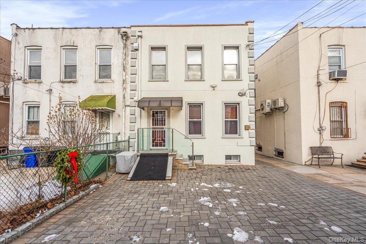 6194 Grove Street, Ridgewood, NY 11385