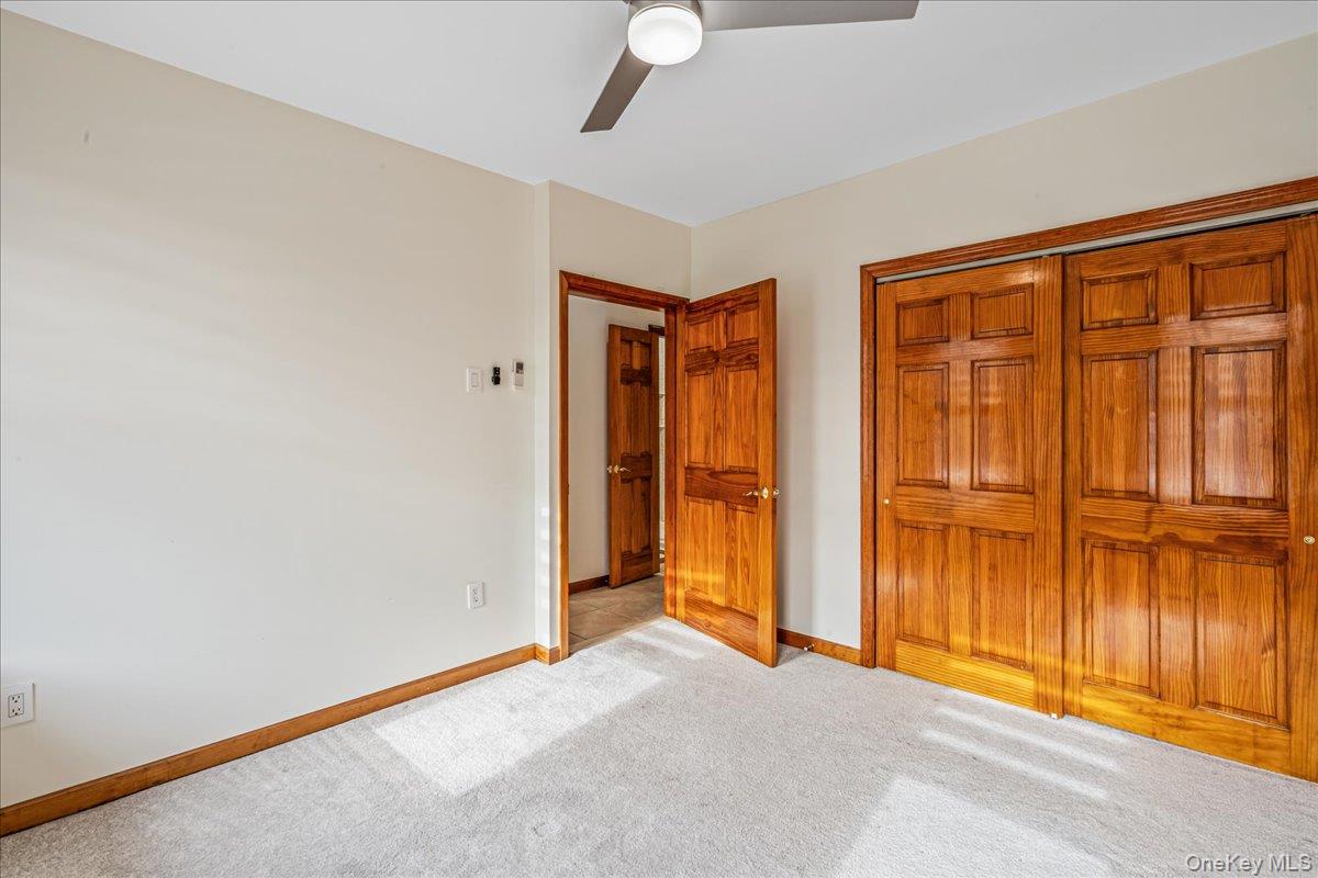 6194 Grove Street, Ridgewood, NY 11385