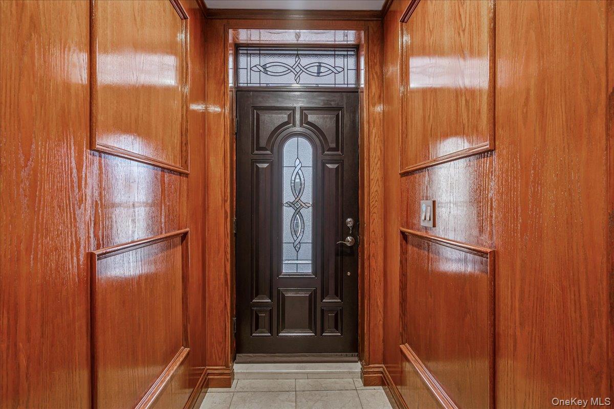 6194 Grove Street, Ridgewood, NY 11385