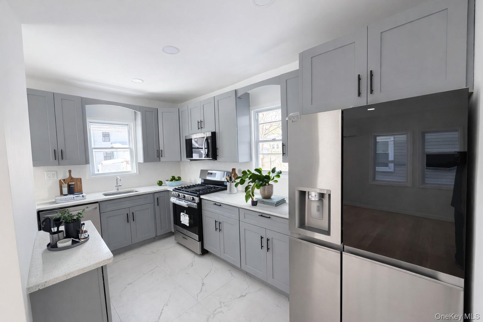 112-16 198th Street, Saint Albans, NY 11412