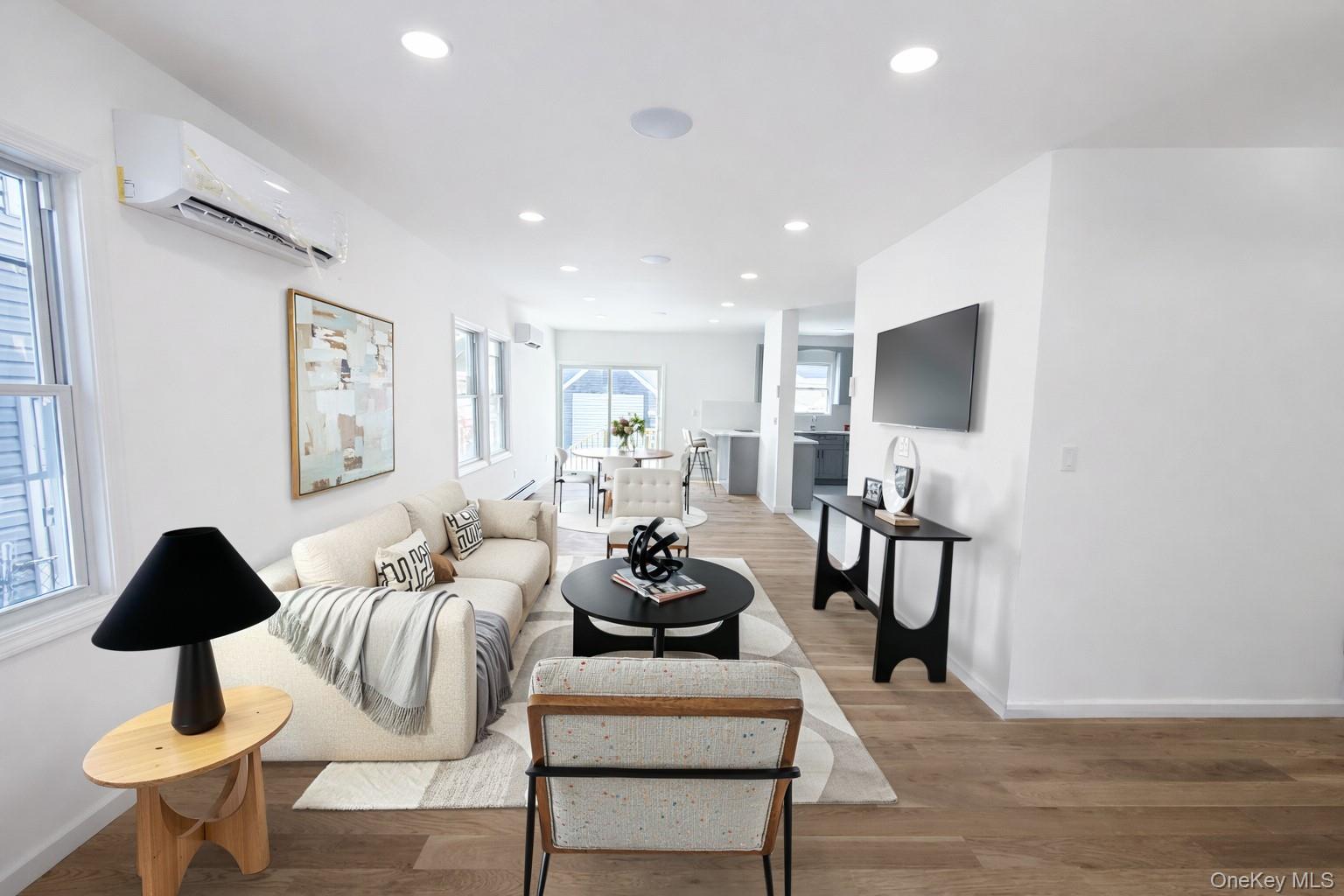 112-16 198th Street, Saint Albans, NY 11412