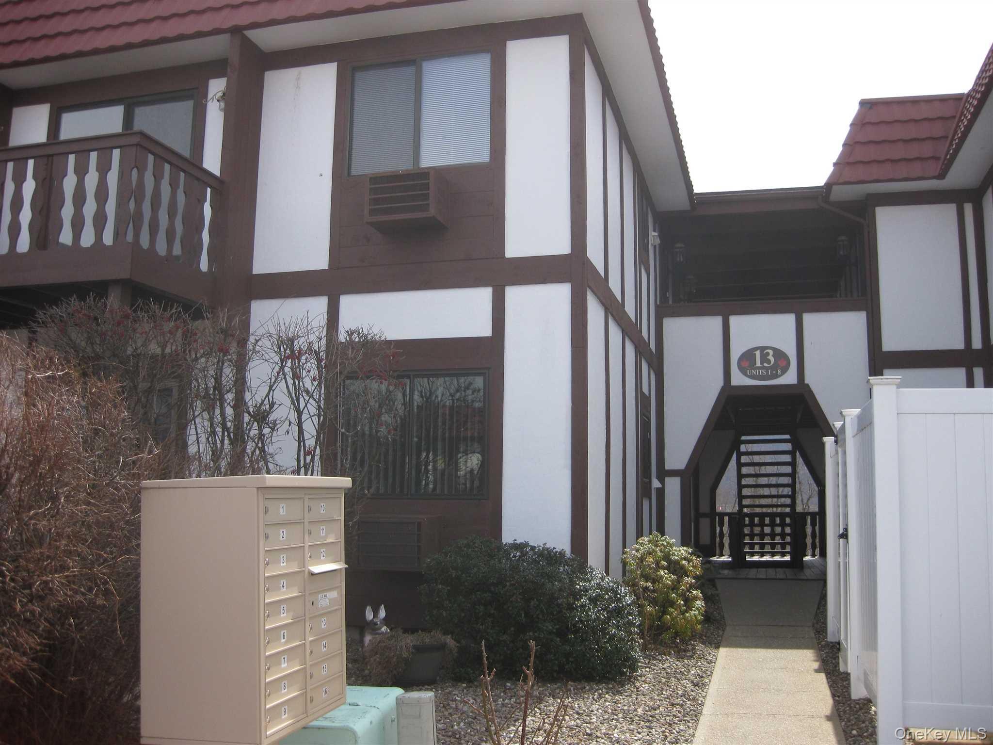 13 Skyline Drive # 6, Fishkill, NY 12524