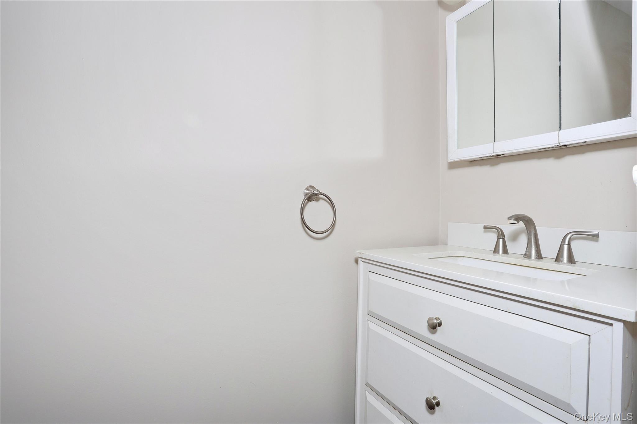 3 Brettmann Circle, New City, NY 10956