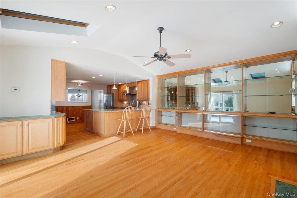 48 Madison Road, Scarsdale, NY 10583