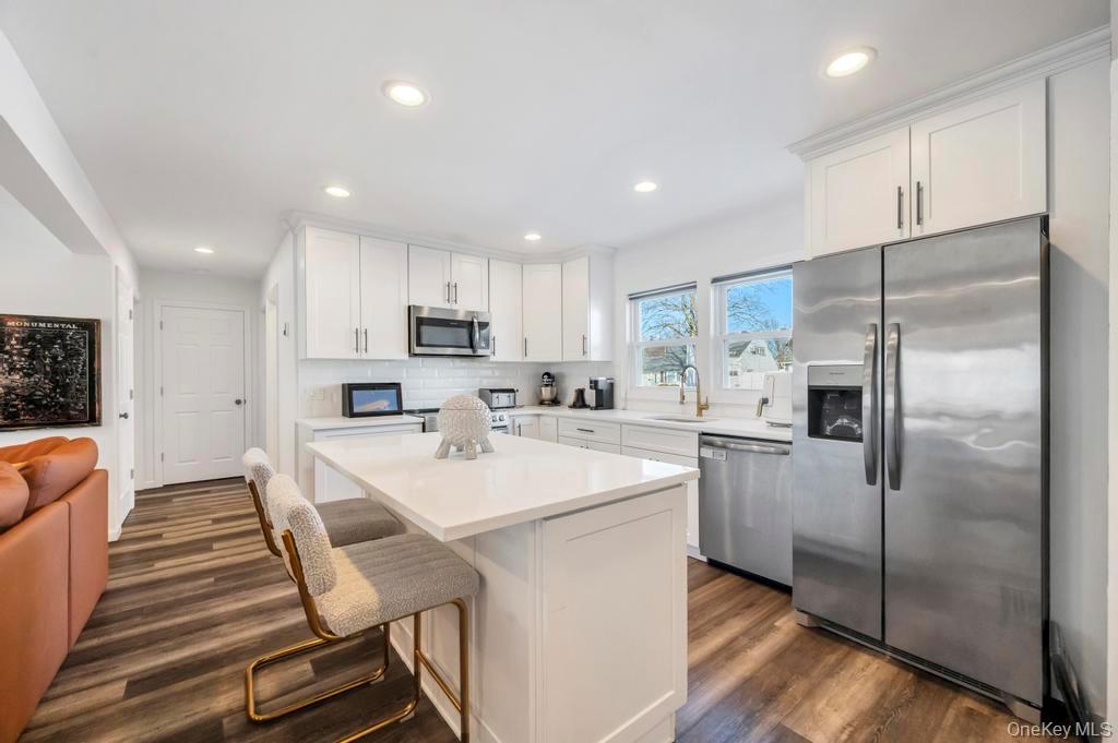 10 Petal Lane, Hicksville, NY 11801