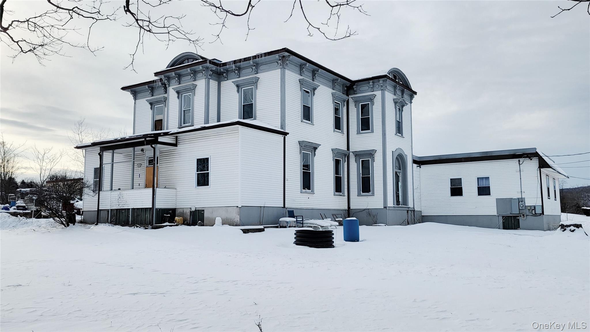 1 Mills Place, Milton, NY 12547