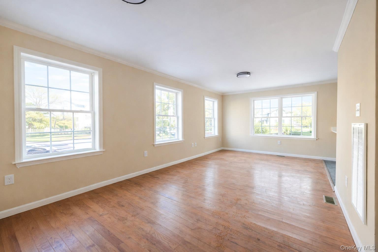 316 E 4th Street, Mount Vernon, NY 10553