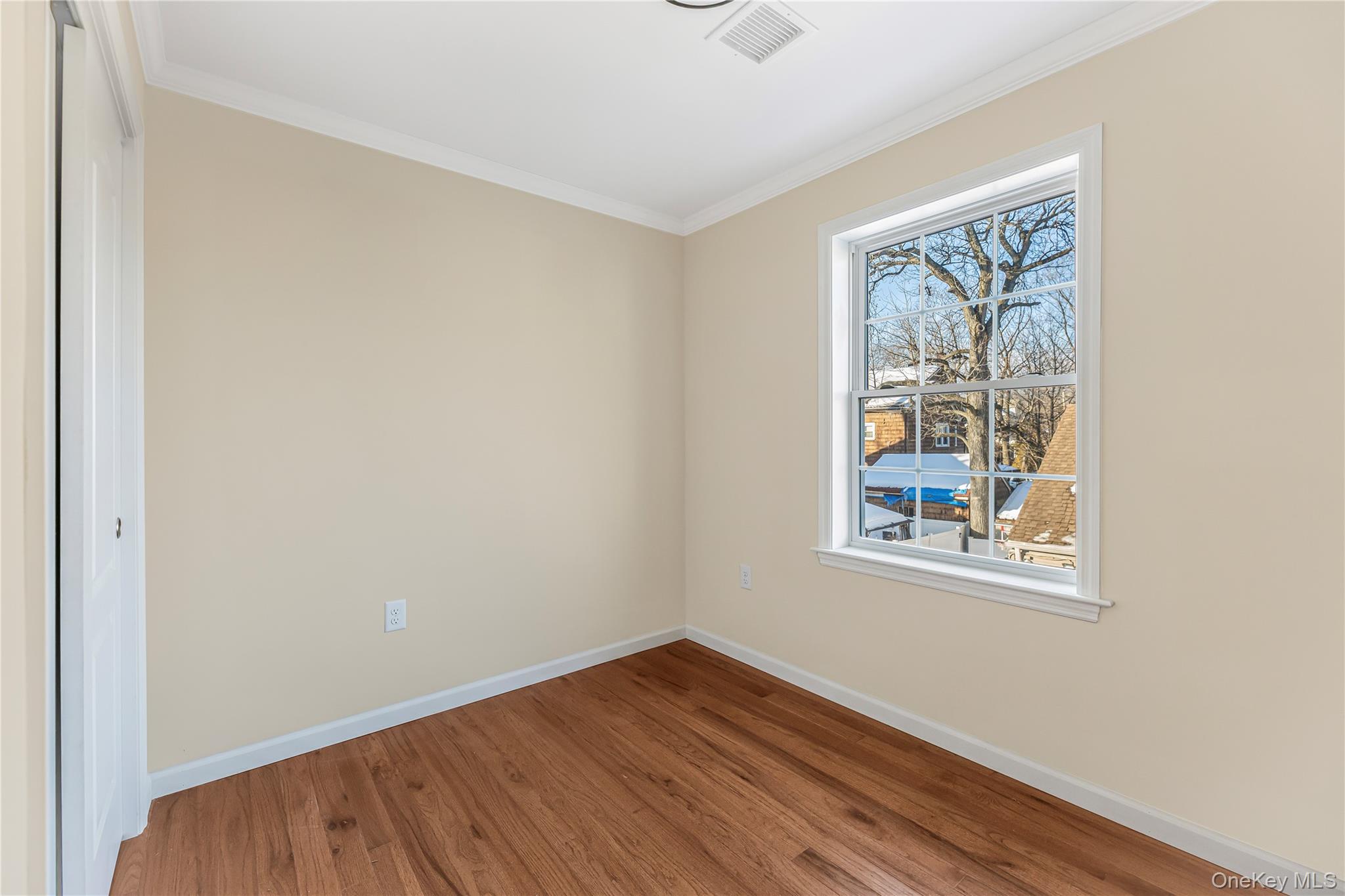 316 E 4th Street, Mount Vernon, NY 10553