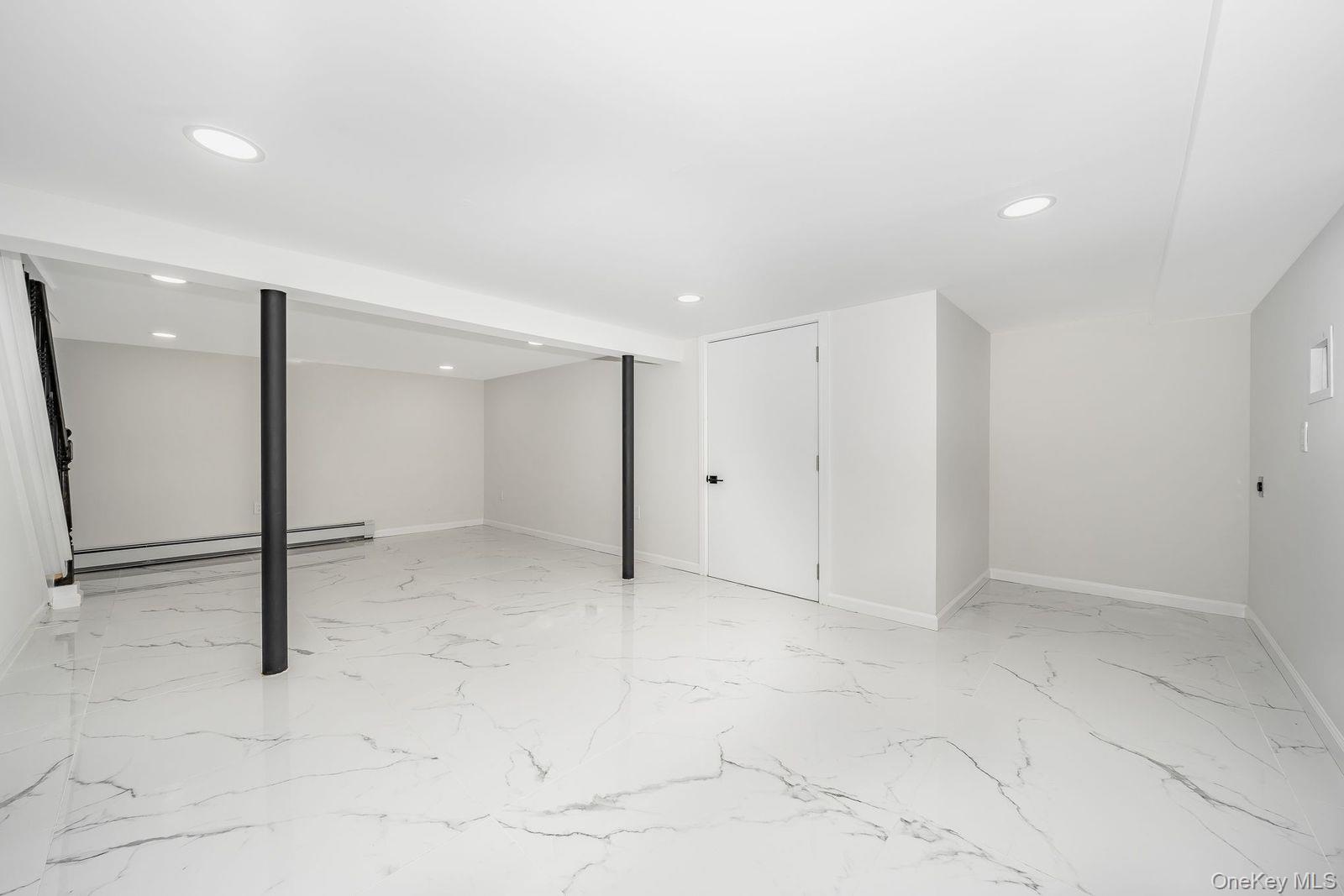 42 Ronald Drive N, Amityville, NY 11701