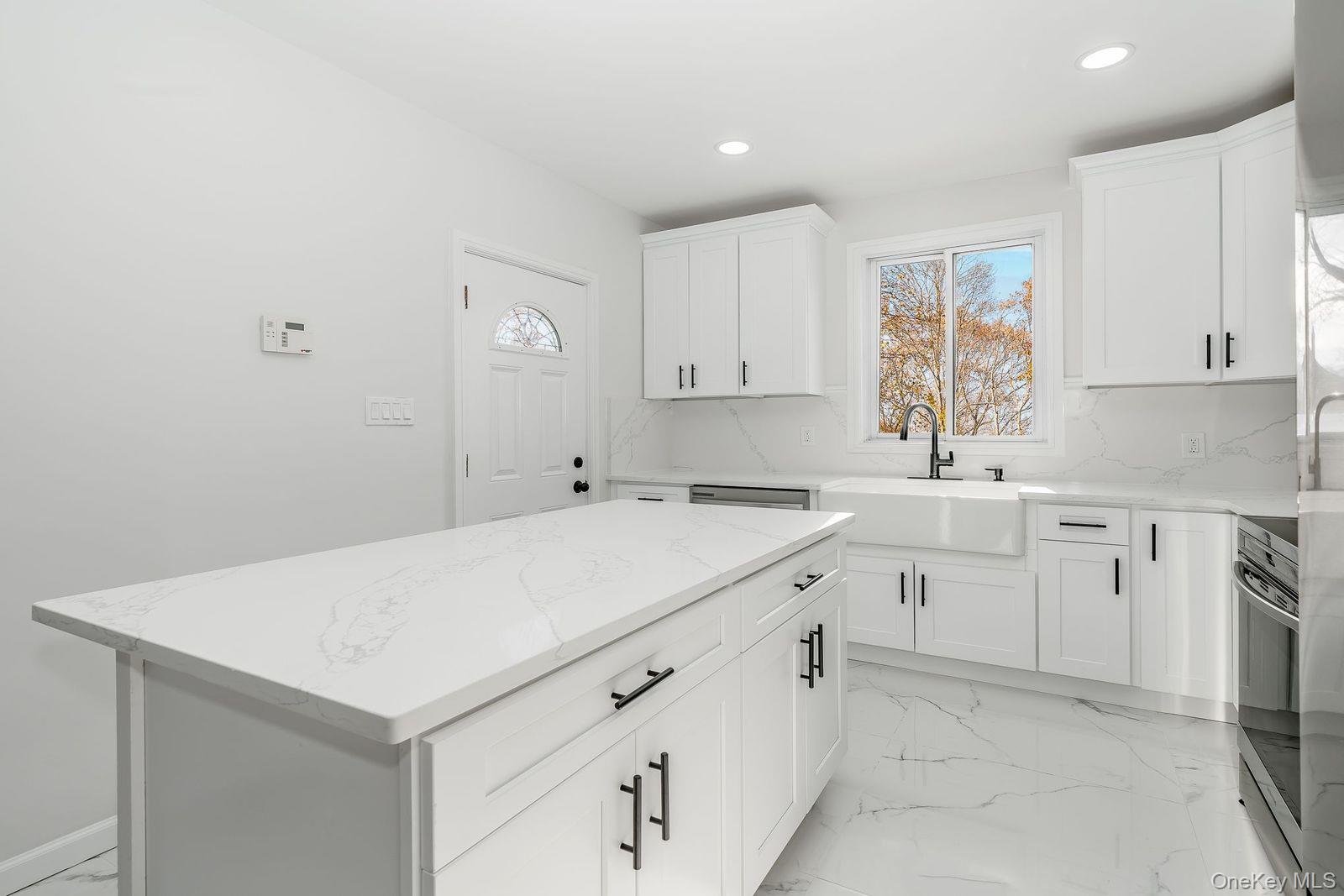 42 Ronald Drive N, Amityville, NY 11701