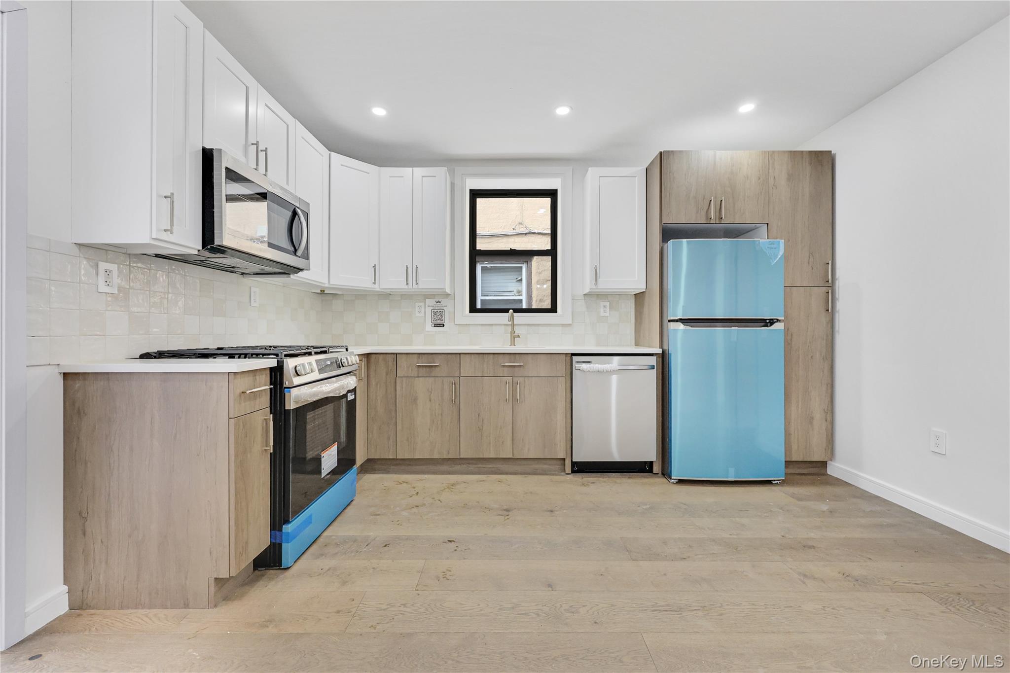 1143 E 224th Street, Bronx, NY 10466