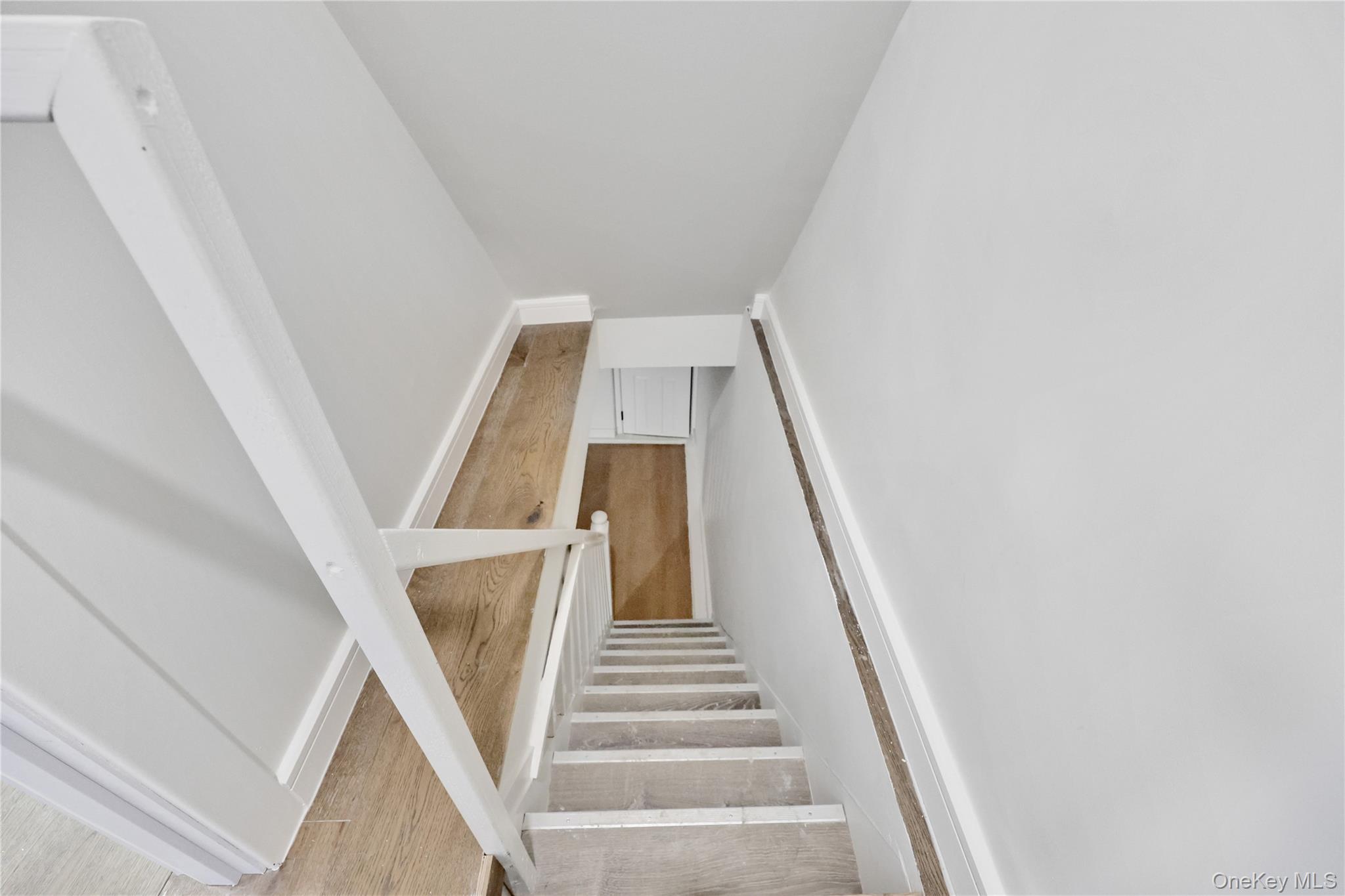 962 east 221 Street, Bronx, NY 10469