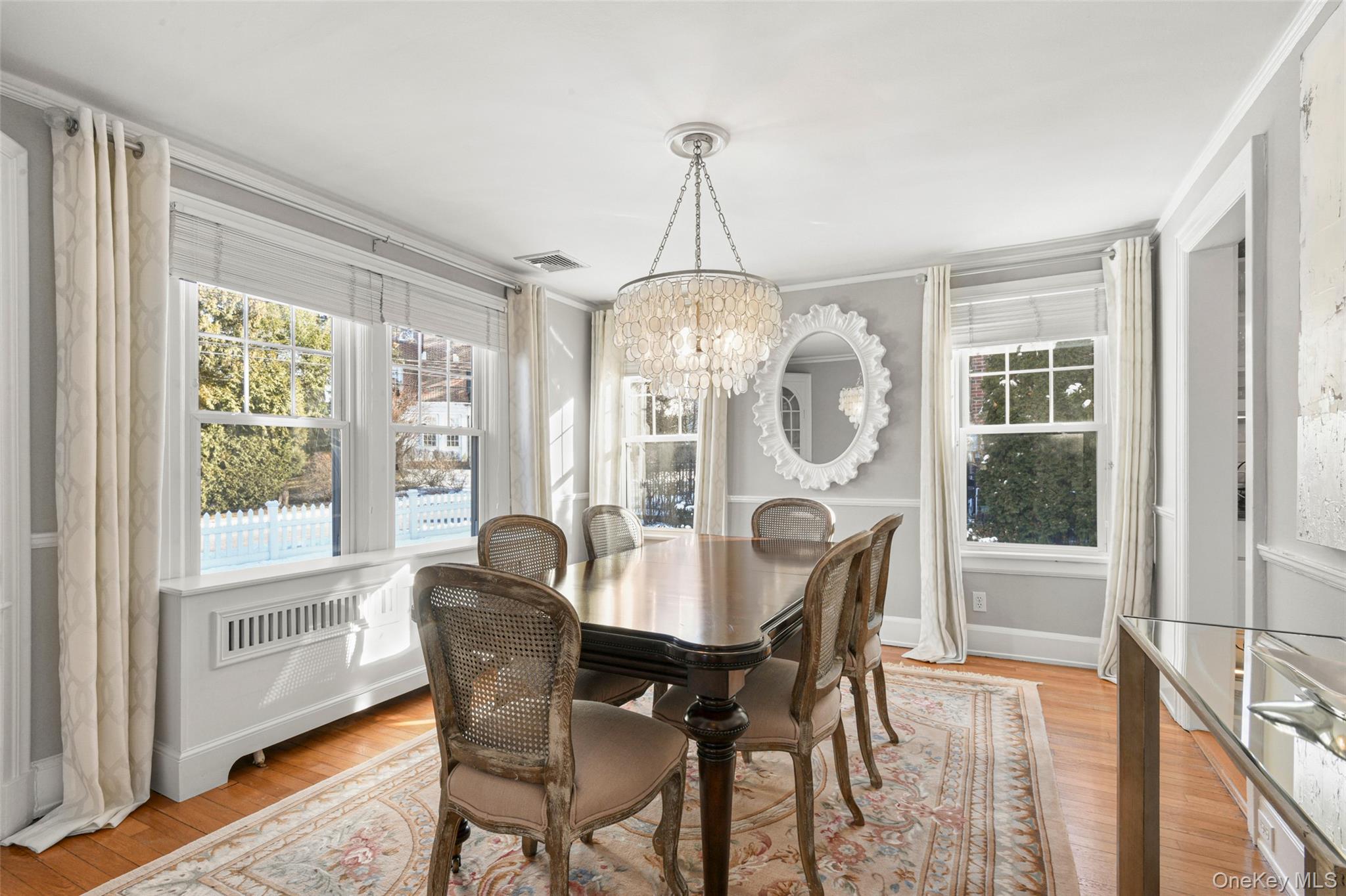 551 Wolfs Lane, Pelham, NY 10803