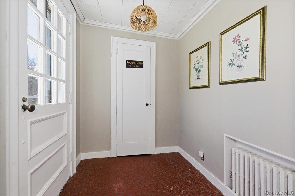 41 Plumbrook Road, Katonah, NY 10536