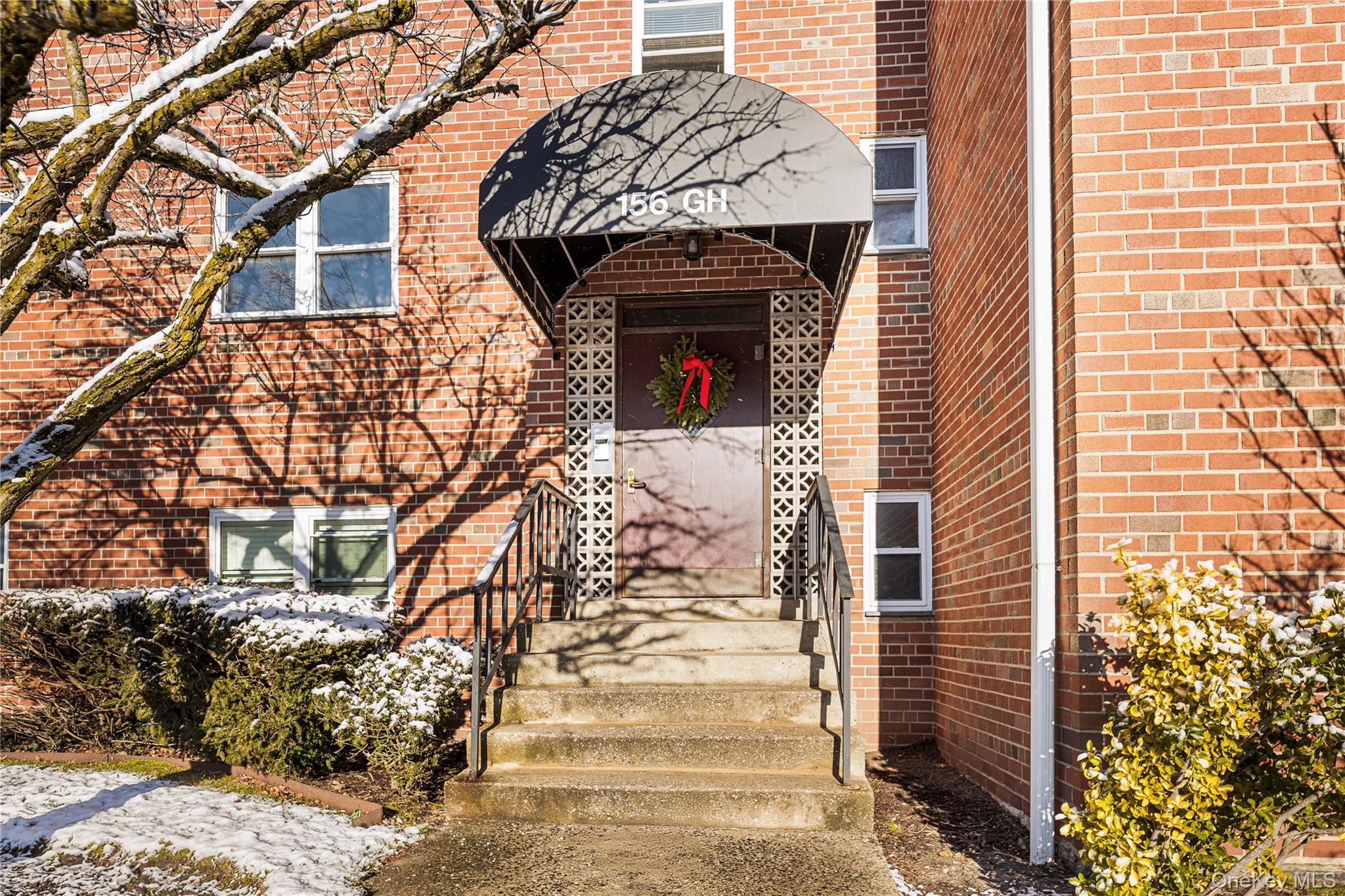 156 Centre Avenue # 2G, New Rochelle, NY 10805