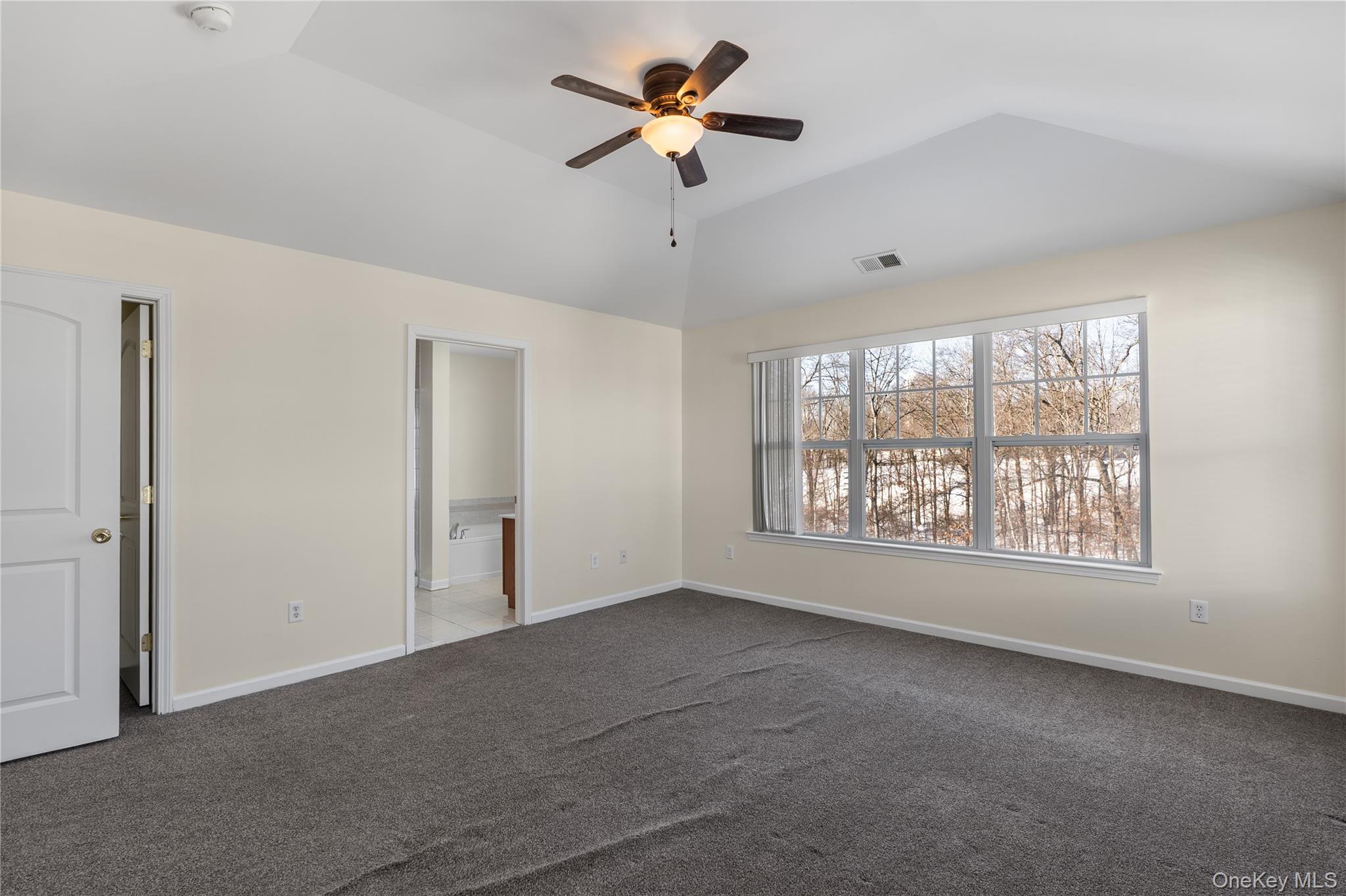 49 Woodside Knolls Drive, Middletown, NY 10940