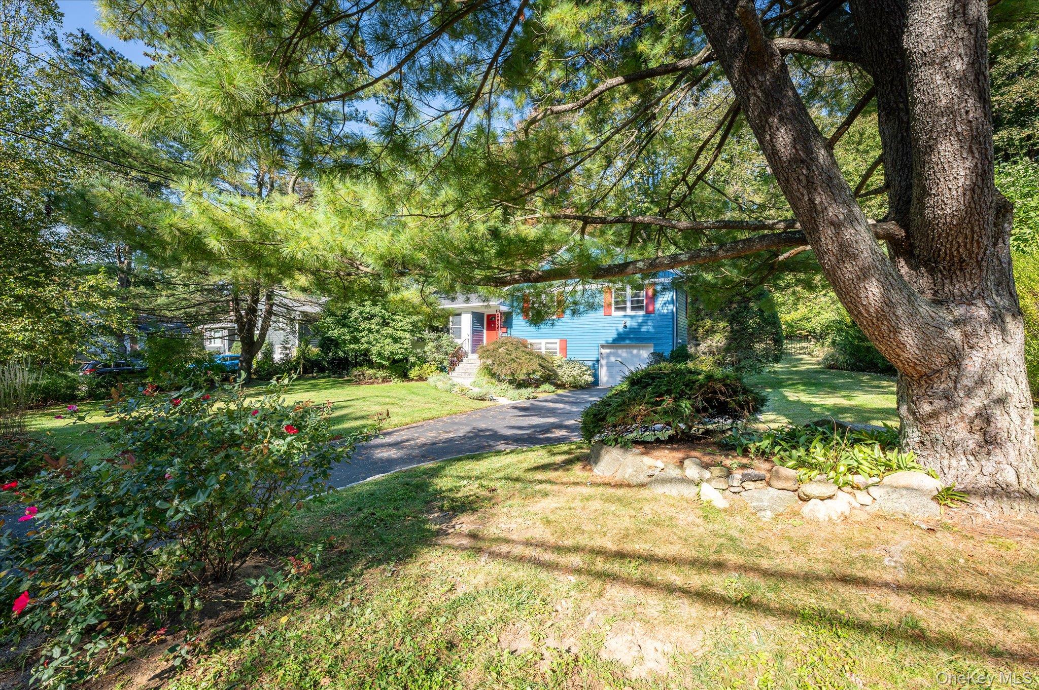 4 Pine Ridge Road, Rye Brook, NY 10573