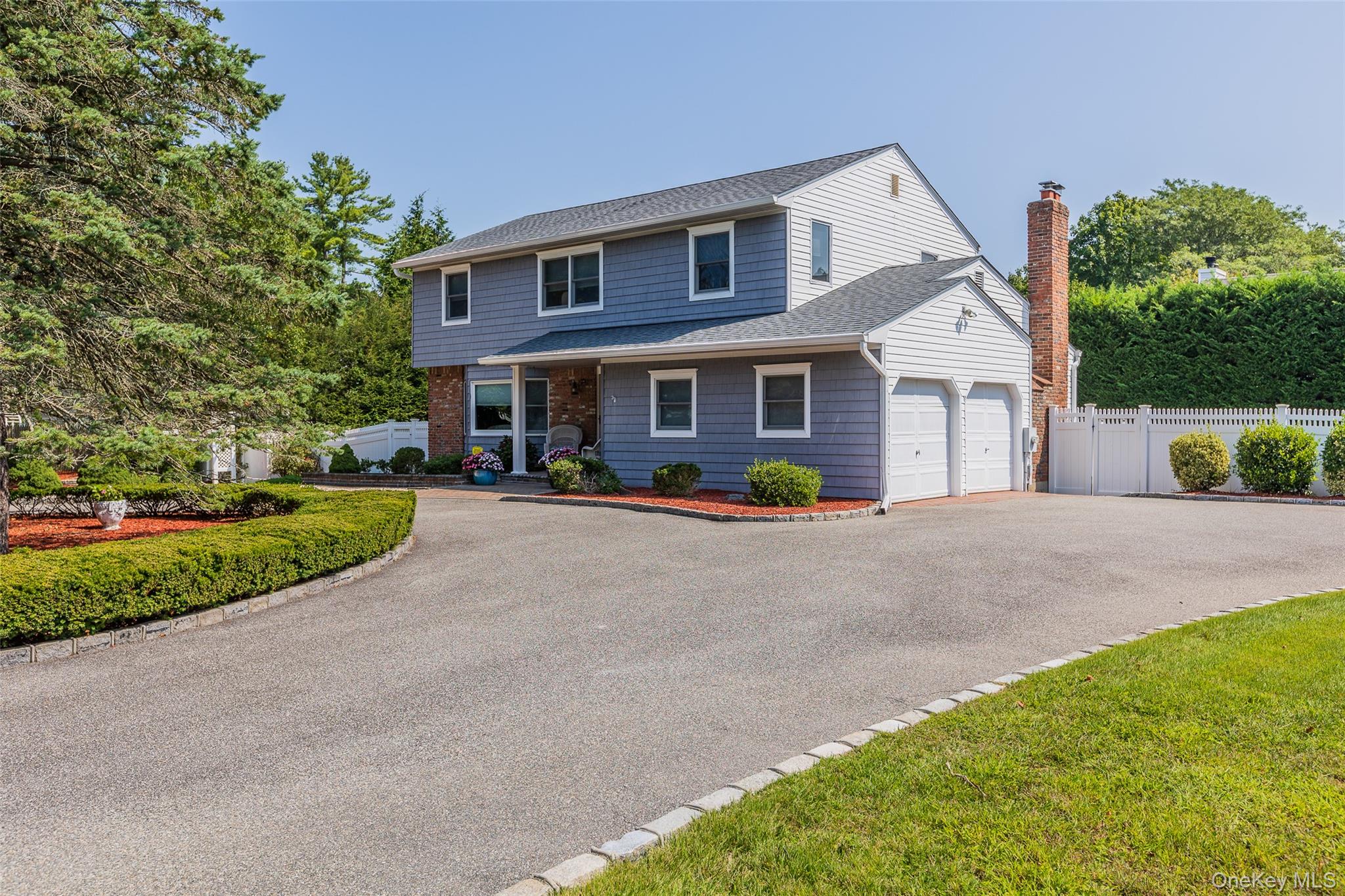 29 Lawrence Drive, Nesconset, NY 11767