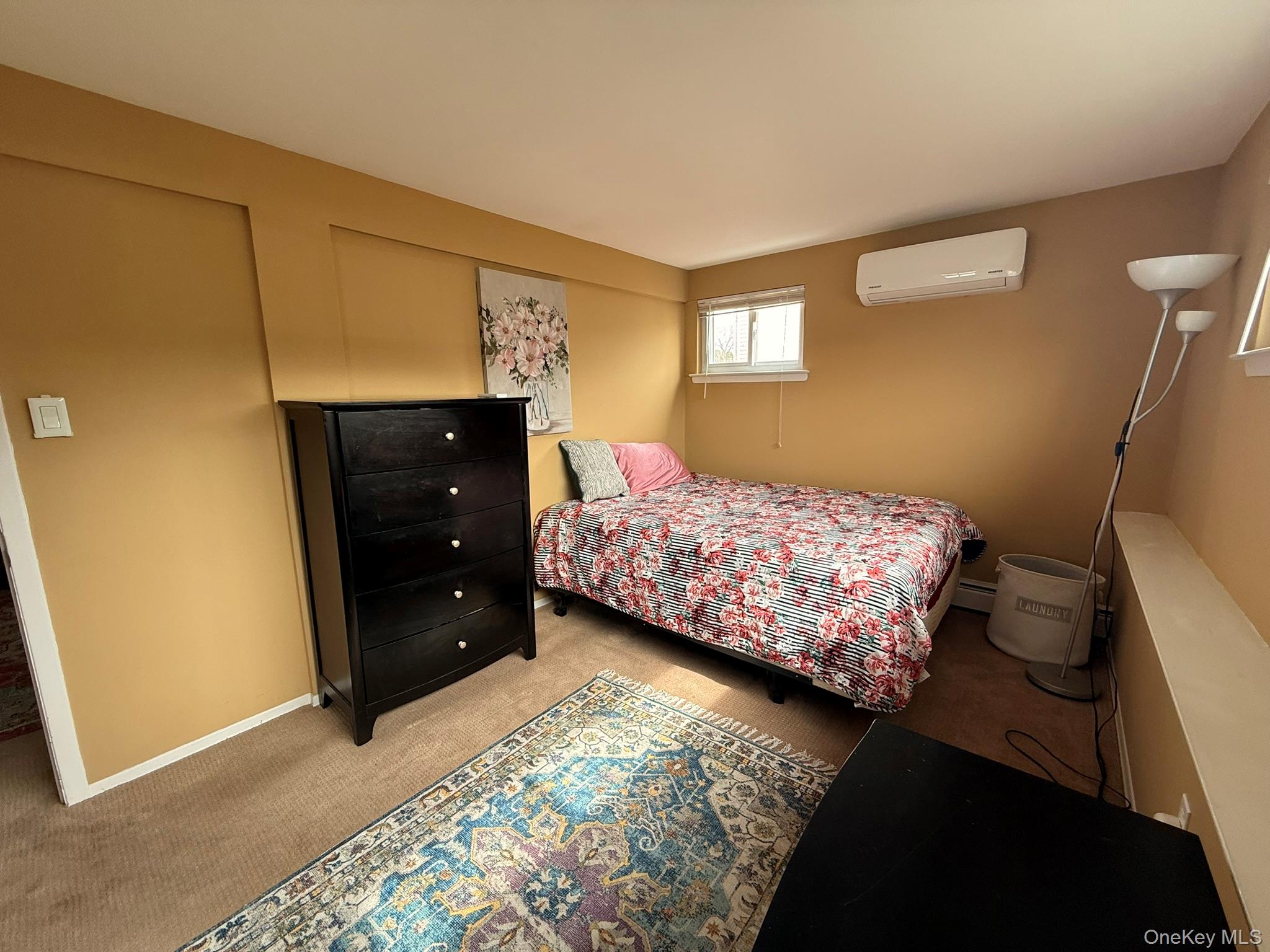 9 Columbine Avenue, Islip, NY 11751