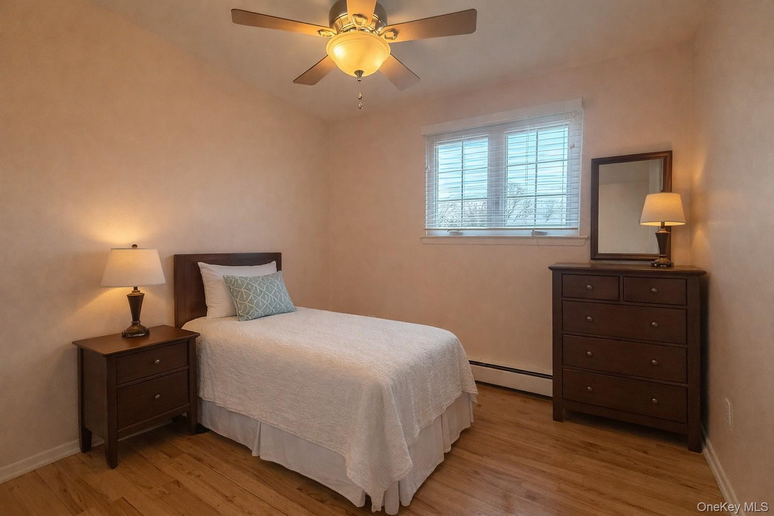 9 Columbine Avenue, Islip, NY 11751