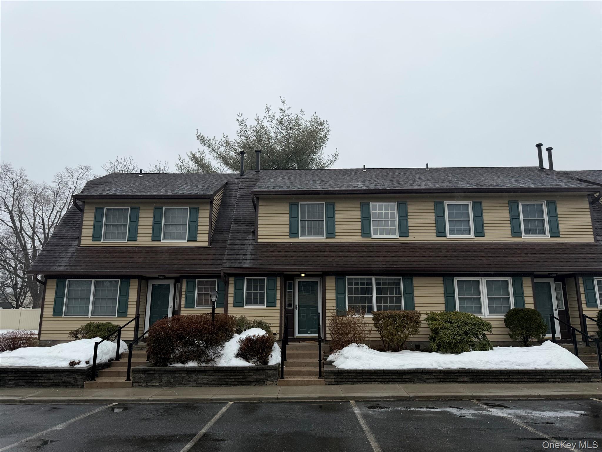 27 Wintergreen Court, Montgomery, NY 12549