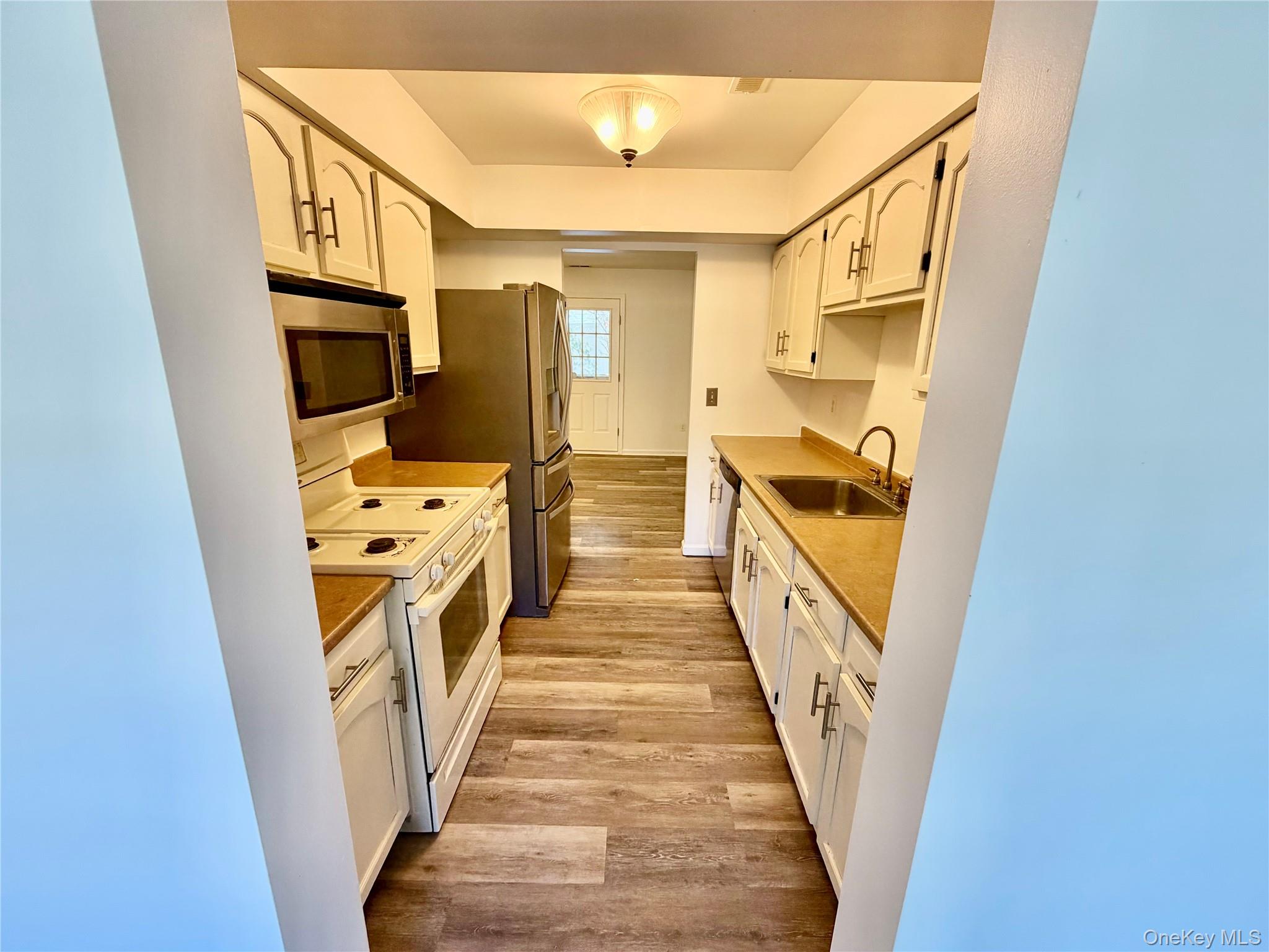 27 Wintergreen Court, Montgomery, NY 12549