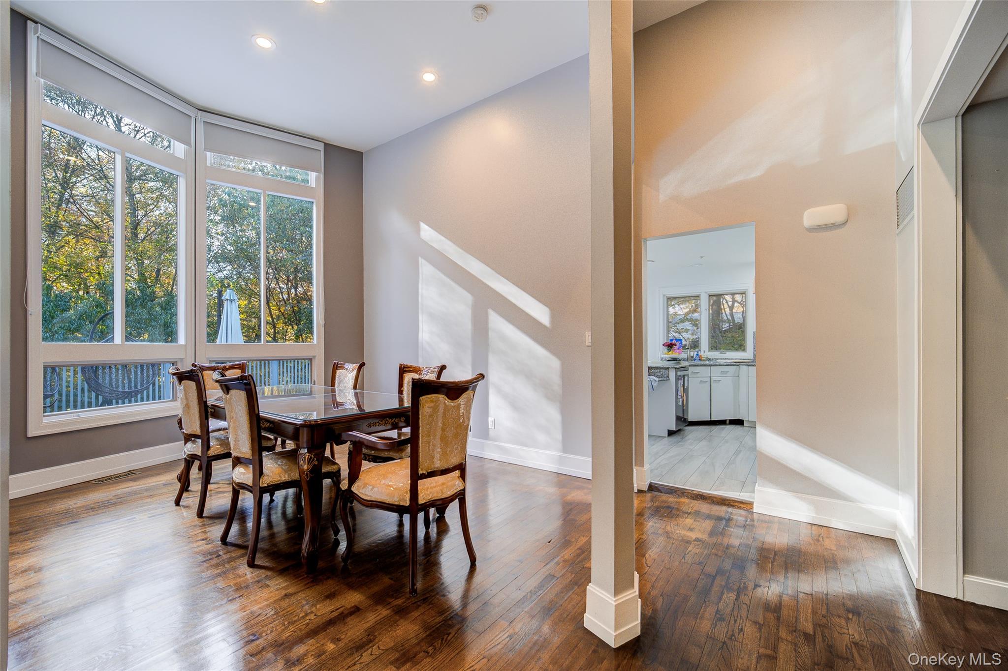 4 Ayr Court, Airmont, NY 10901