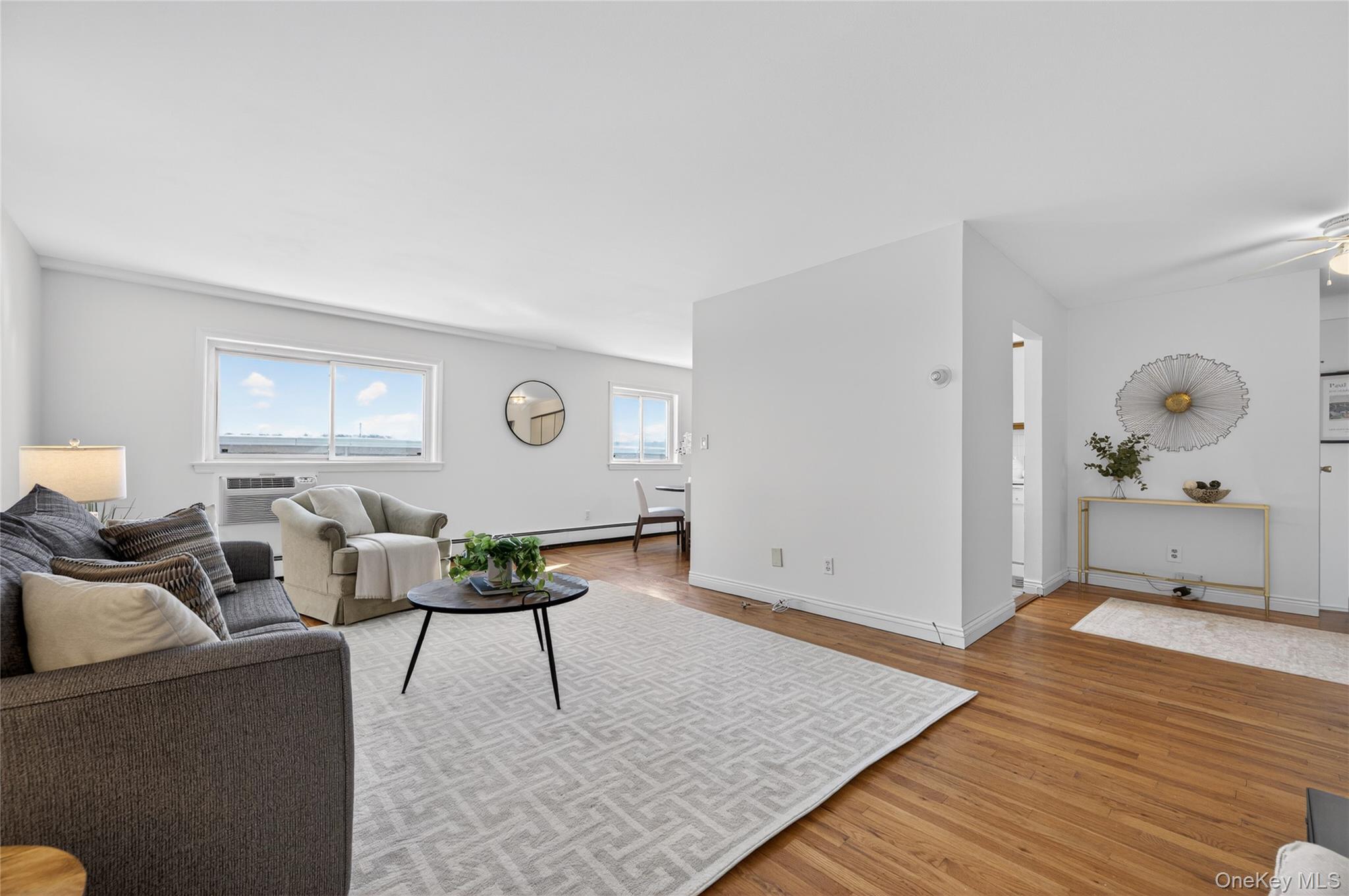 1 Toms Point Lane # apt C Building 1, Port Washington, NY 11050