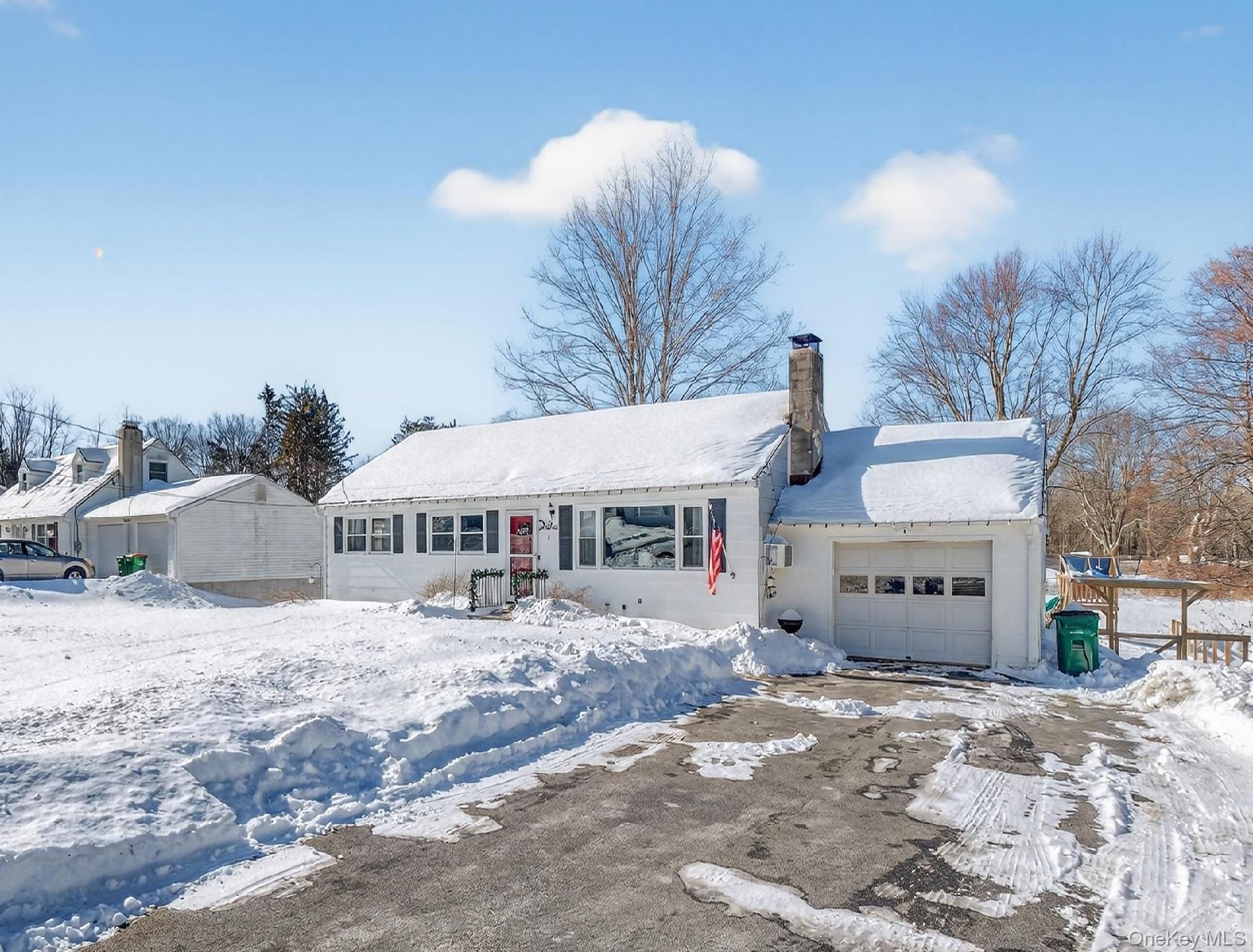 7 Nied Drive, Pleasant Valley, NY 12569