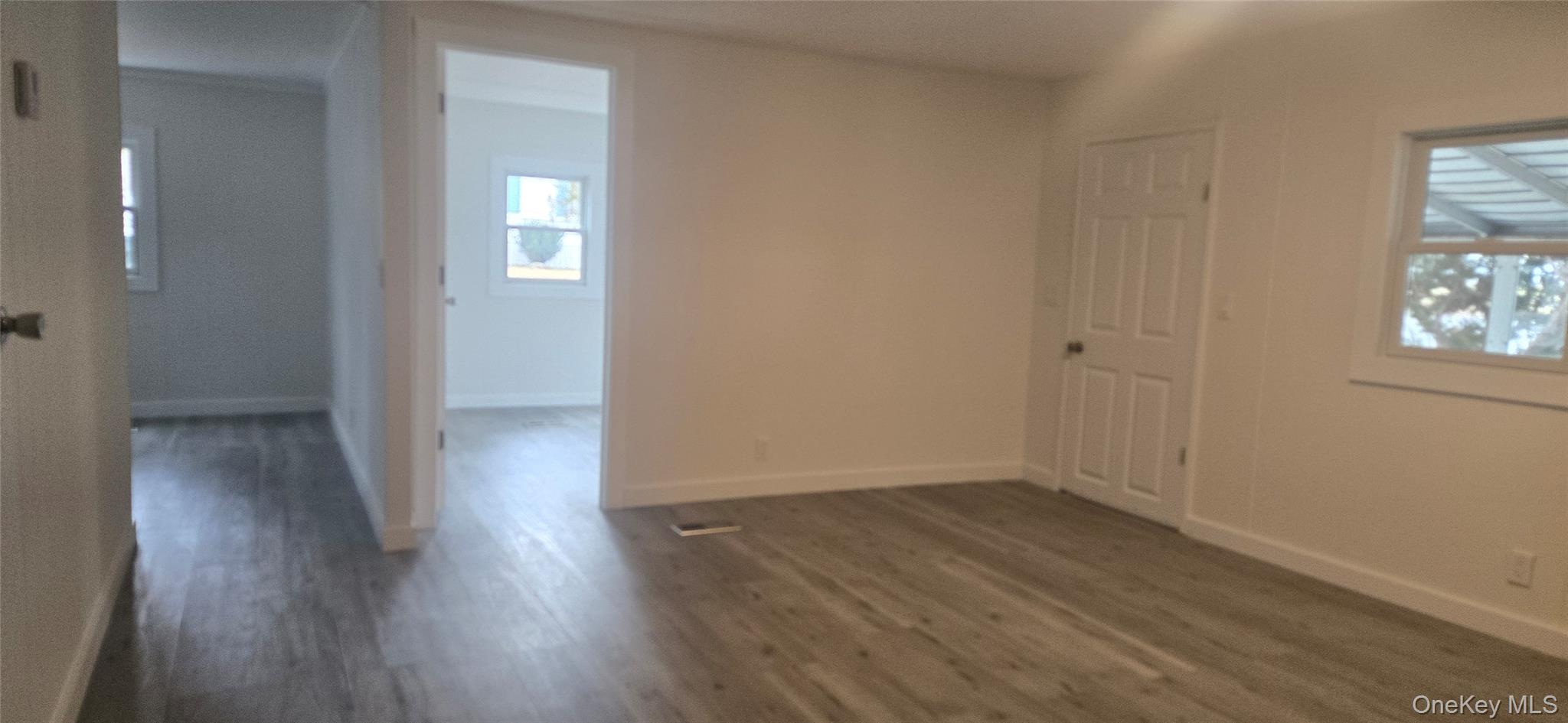 525 Riverleigh Ave Unit 116, Riverhead, NY 11901