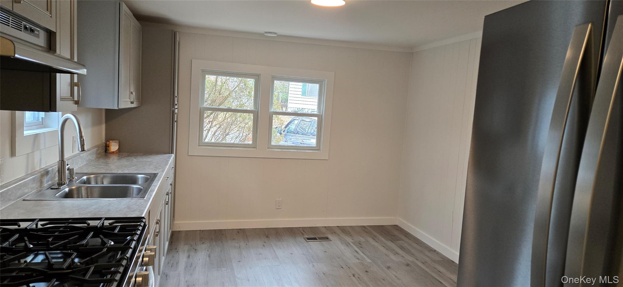 525 Riverleigh Ave Unit 116, Riverhead, NY 11901