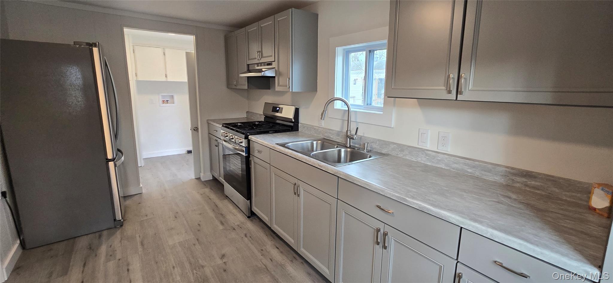 525 Riverleigh Ave Unit 116, Riverhead, NY 11901