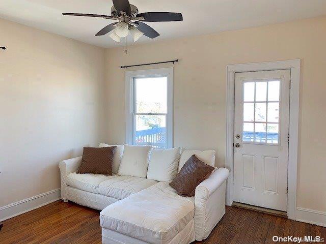 216 W Hudson Street # Upper, Long Beach, NY 11561