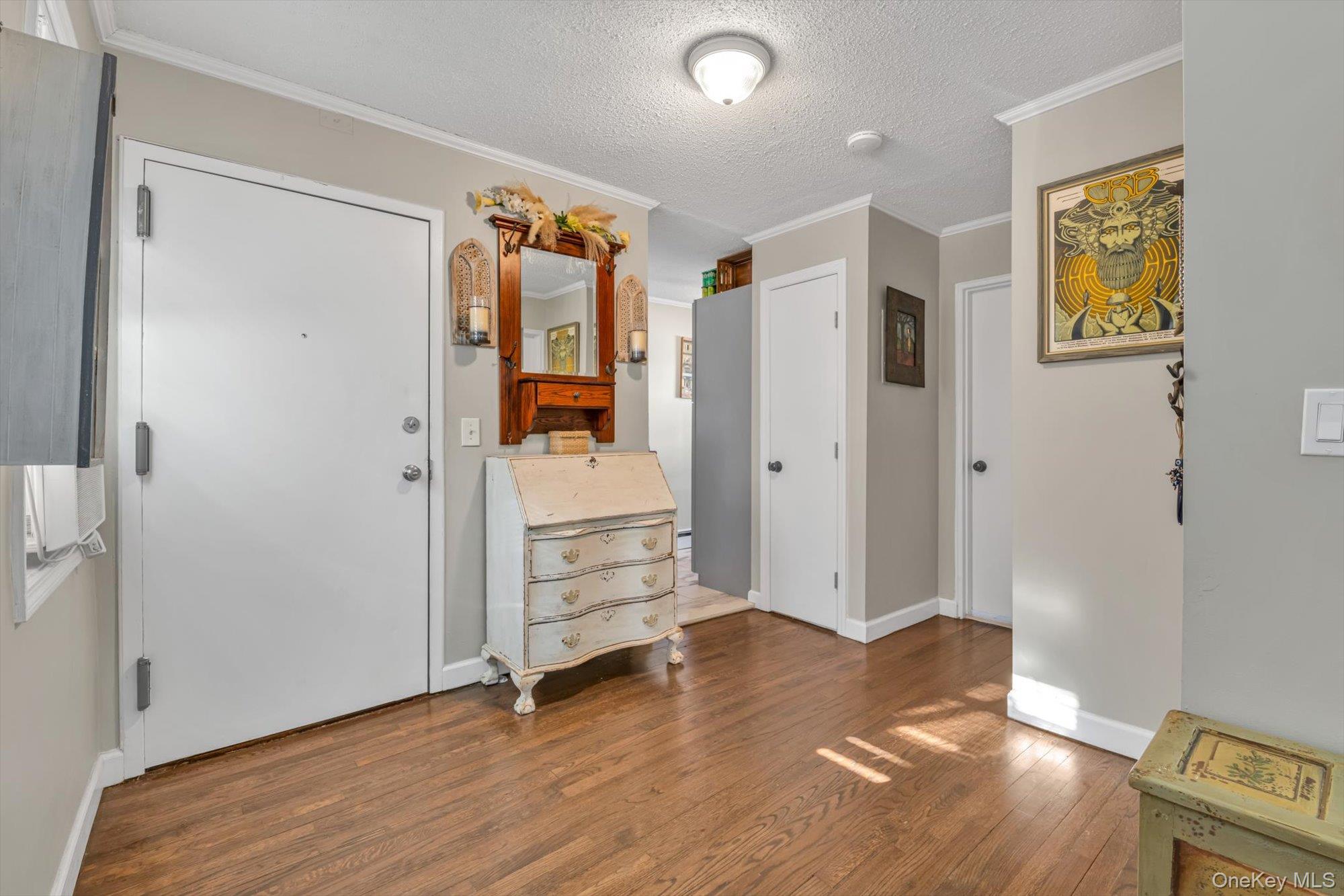 65 W Broadway # 6A, Long Beach, NY 11561