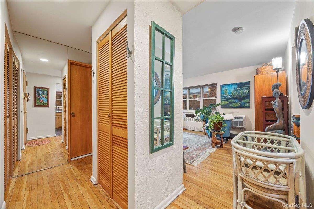 183 Drake Avenue # 1P, New Rochelle, NY 10805