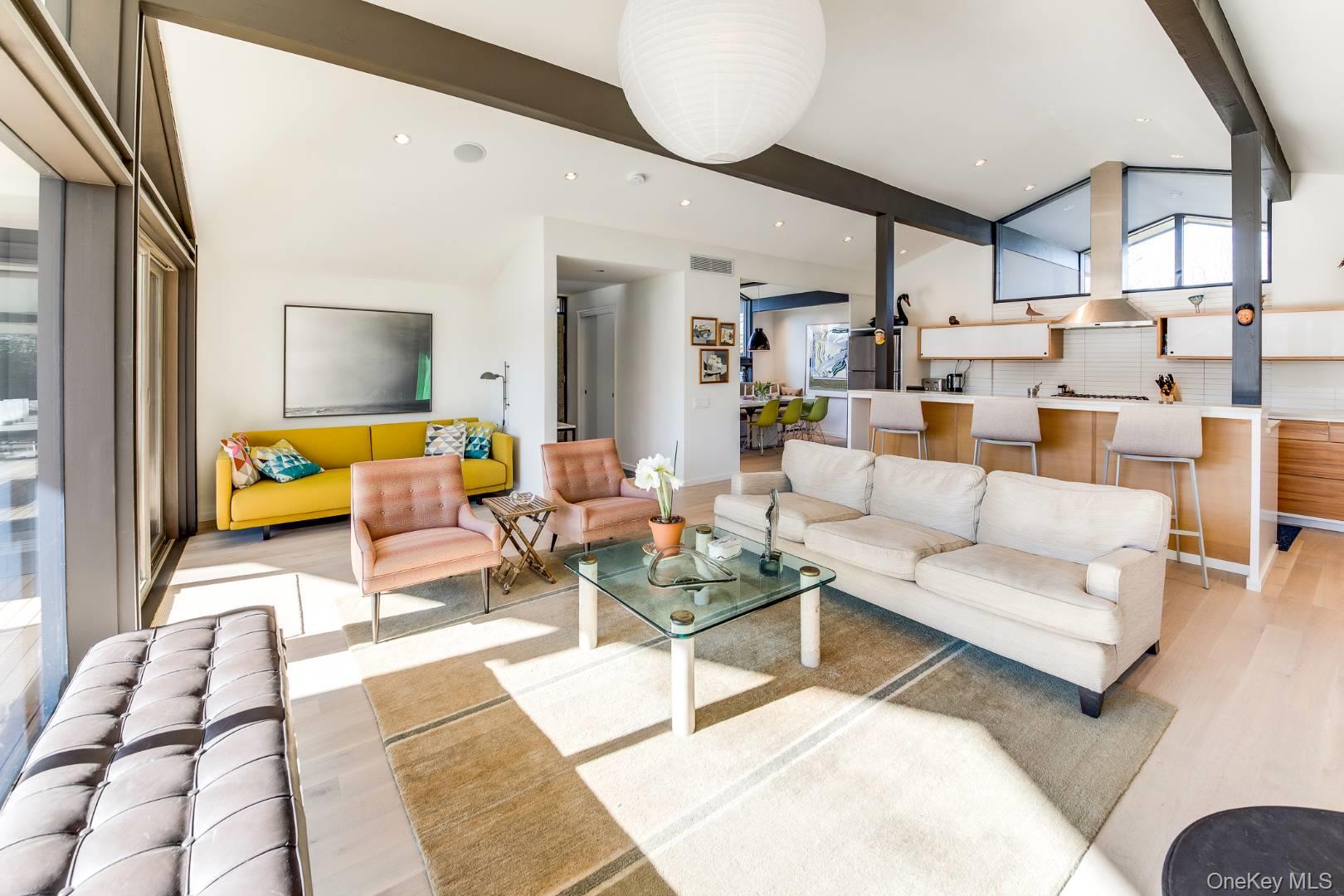 11 W Henry Street, Sag Harbor, NY 11963