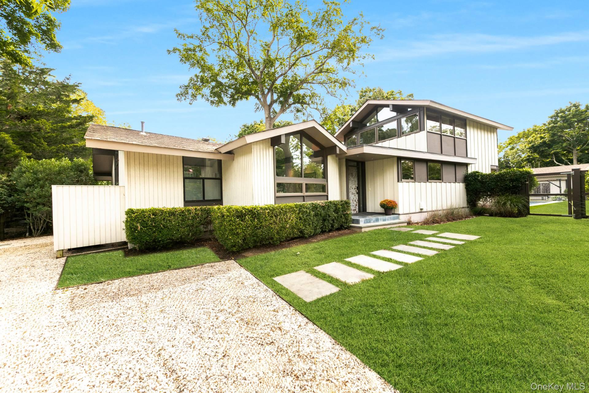 11 W Henry Street, Sag Harbor, NY 11963