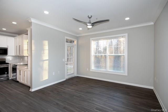 718 Charles Pond Drive # 718, Coram, NY 11727