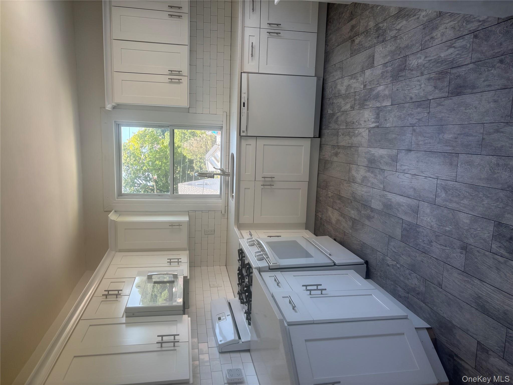 174 Sedgwick Avenue # 1, Yonkers, NY 10705