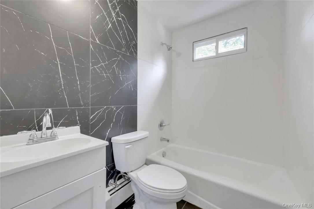 32 Highland Drive, Highland Mills, NY 10930