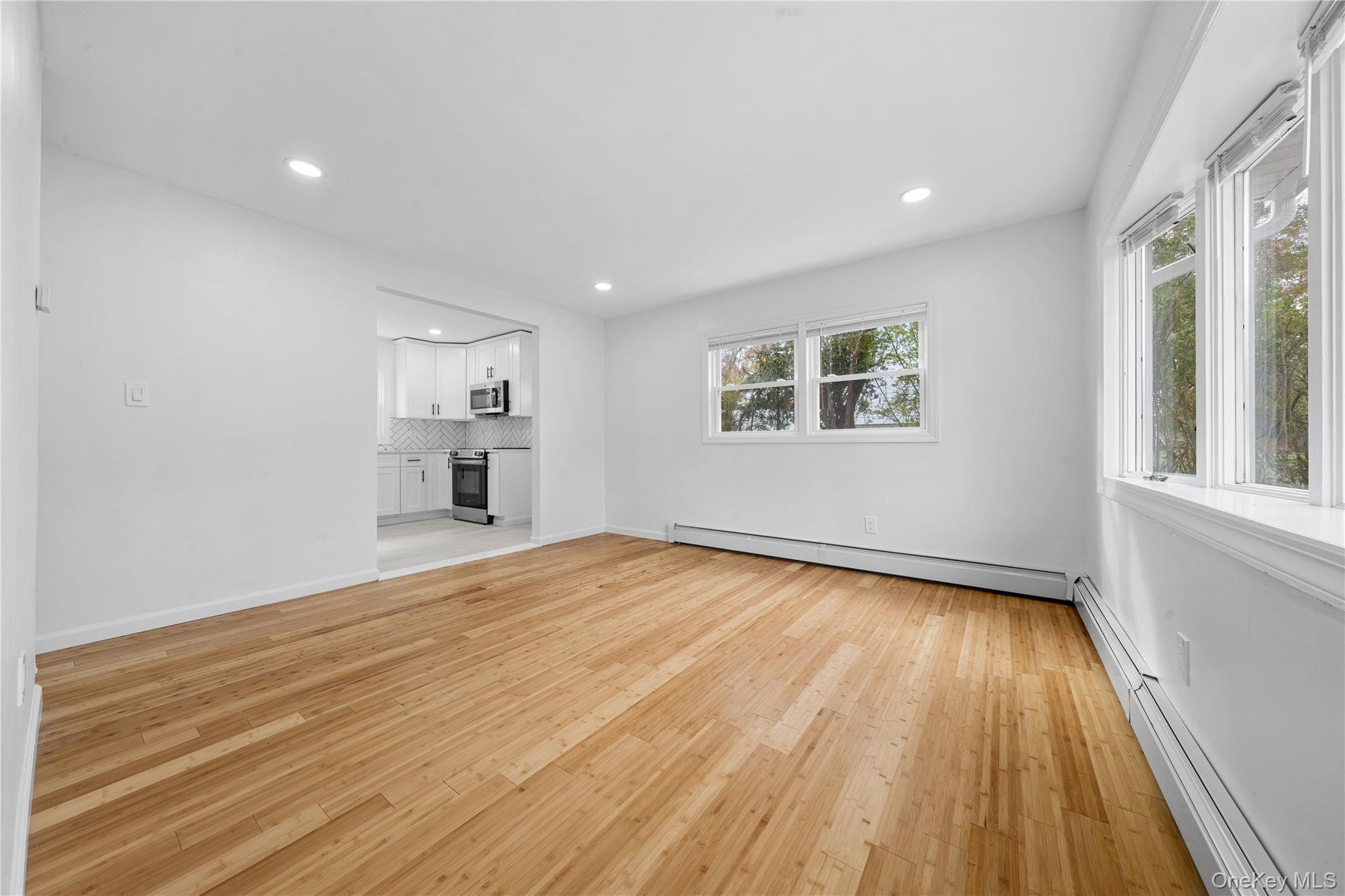 78 Carr Lane, Coram, NY 11727