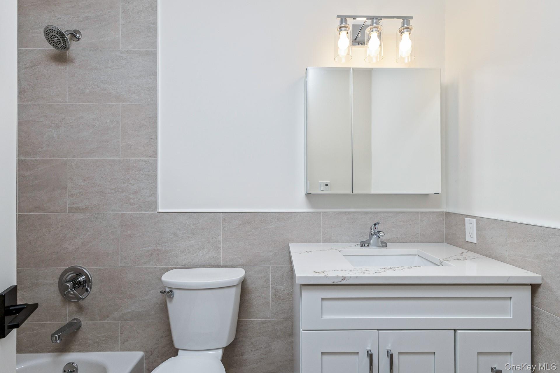 92 Park Street, Blue Point, NY 11715