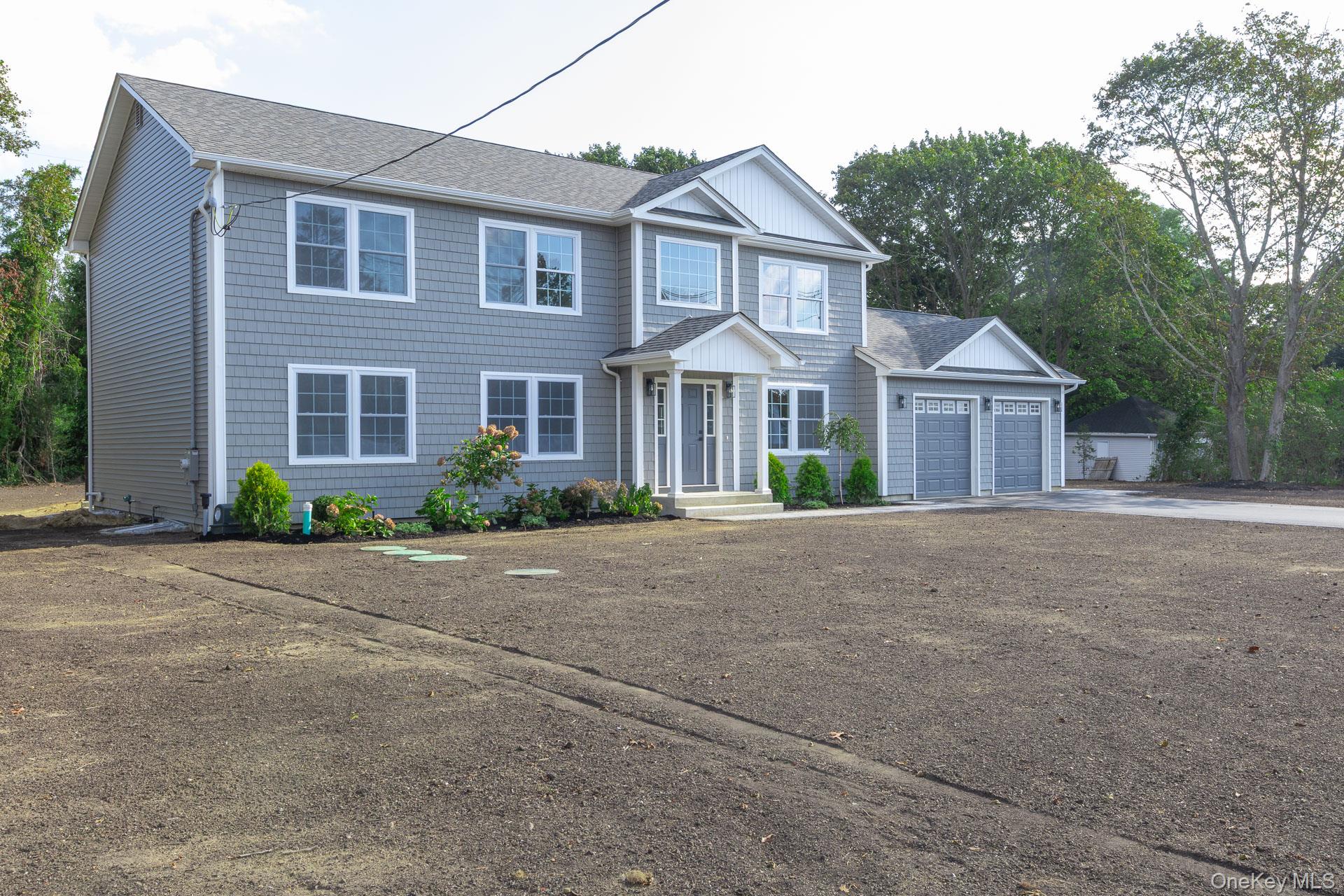 92 Park Street, Blue Point, NY 11715